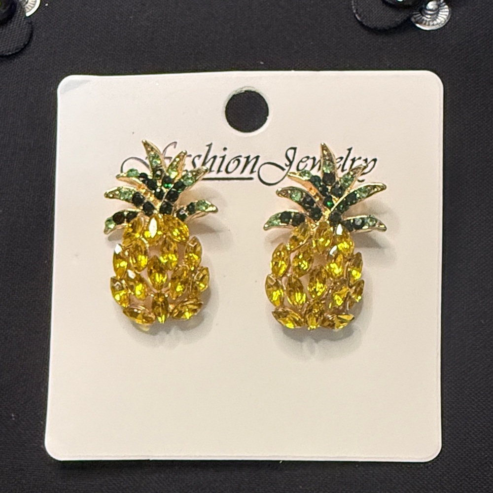 Fashion Jewelry Pineapple Earrings in Yellow and Green